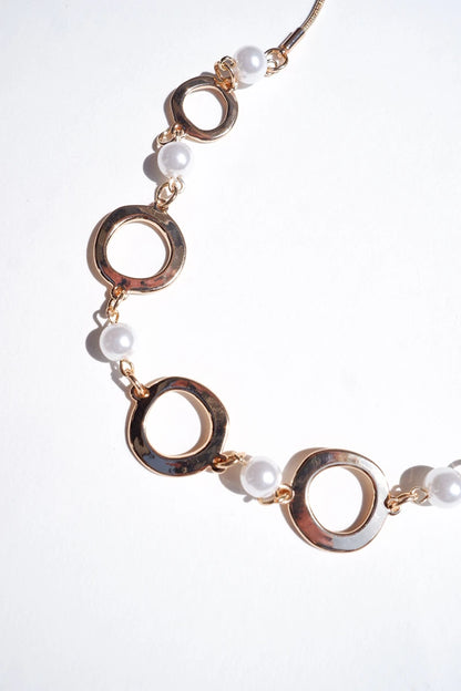 Equil Necklace